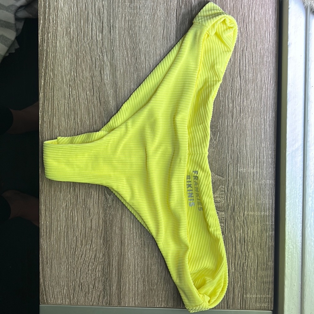 Frankie’s Bikini’s Lemonade bottoms (size medium)